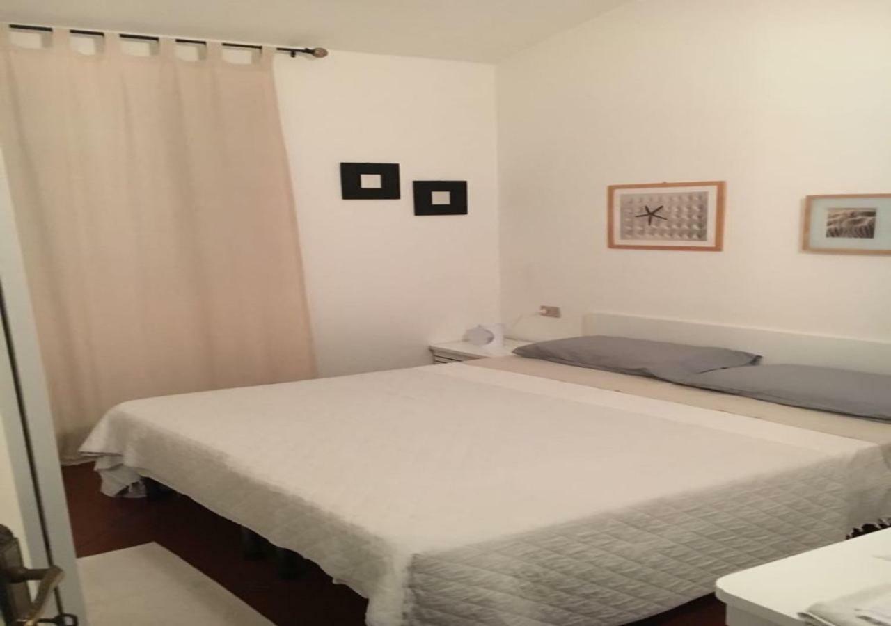 Casa Asparagi San Teodoro  Luaran gambar