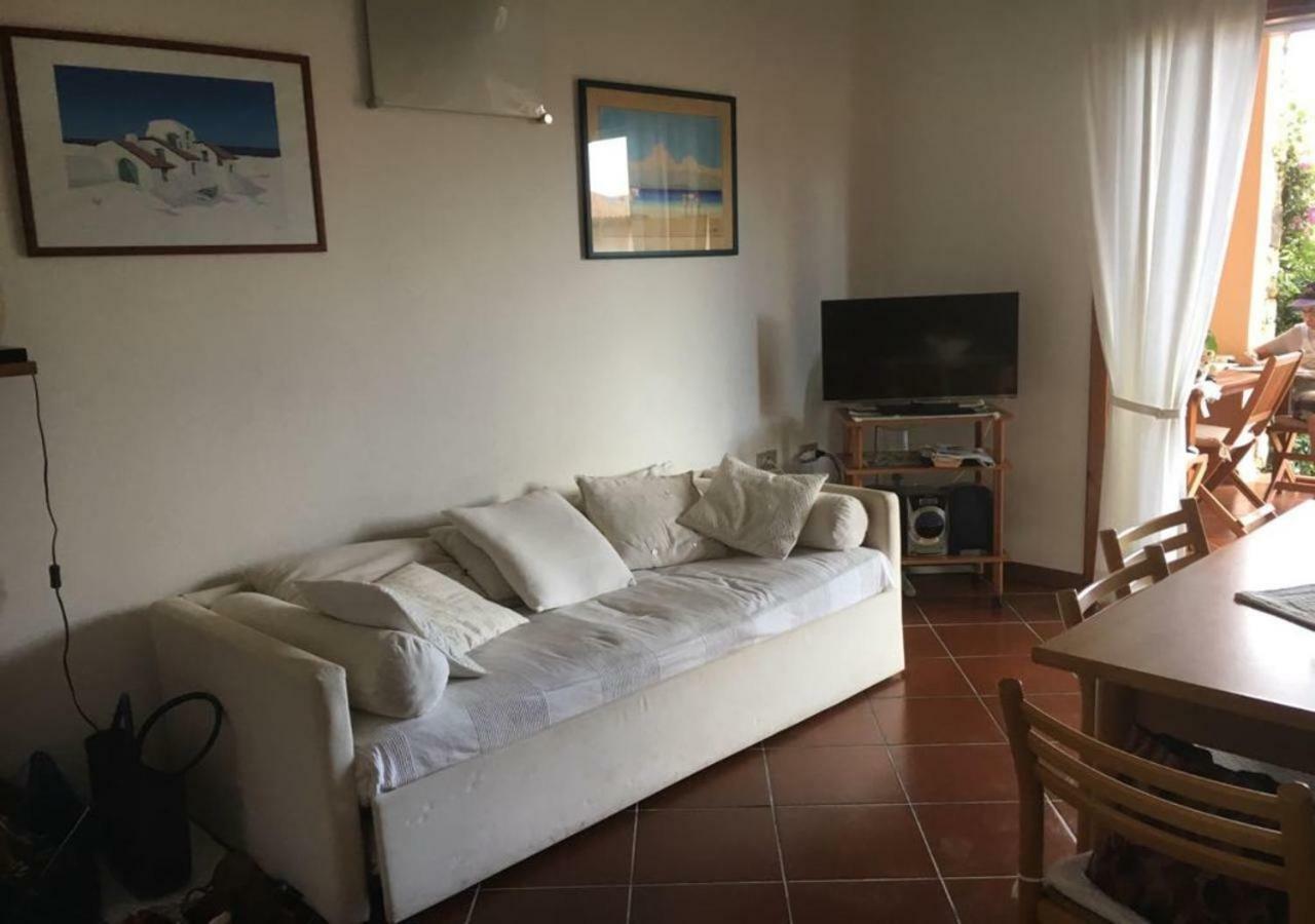 Casa Asparagi San Teodoro  Luaran gambar